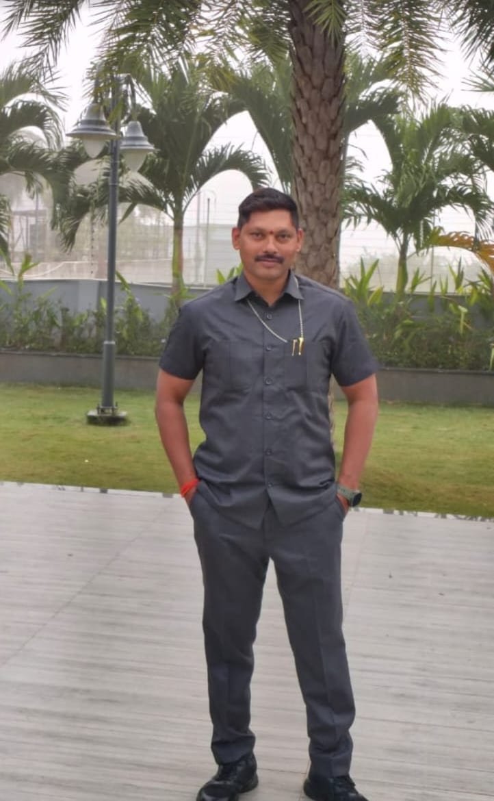 Security Officer on duty — garden site